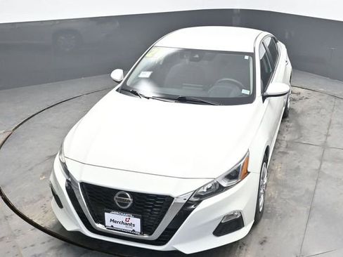 Used 2021 Nissan Altima 2.5 S image 32