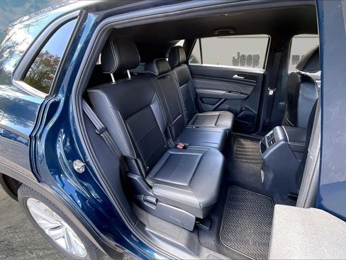 Used 2022 Volkswagen Atlas Cross Sport SE AWD/4WD image 23