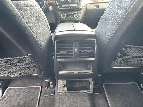 Used 2019 Mercedes-Benz GLS 450 4MATIC image 30