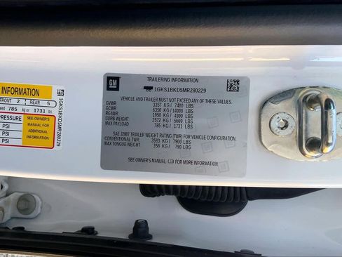 Used 2021 GMC Yukon SLT w/ SLT Premium Package RWD image 29