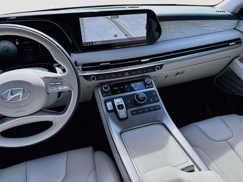 Used 2025 Hyundai Palisade Calligraphy FWD image 20