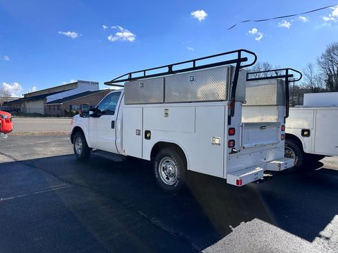 Used 2014 Ford F350 XL image 3