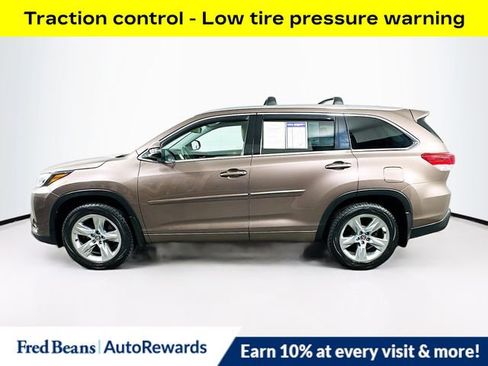 Used 2019 Toyota Highlander Limited image 4