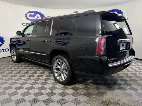 Used 2018 GMC Yukon XL Denali w/ Denali Ultimate Package image 5