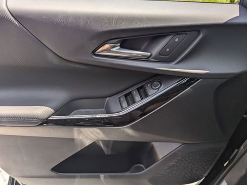 New 2026 Chevrolet Equinox LT image 16