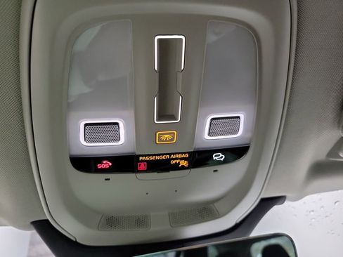 Used 2025 Volvo XC90 B5 Plus w/ Protection Package Premier image 47