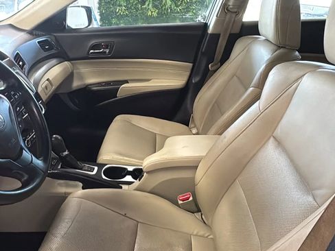 Used 2016 Acura ILX FWD image 14