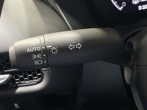 New 2026 Honda HR-V LX image 22