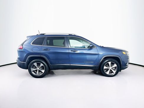 Used 2019 Jeep Cherokee Limited image 10