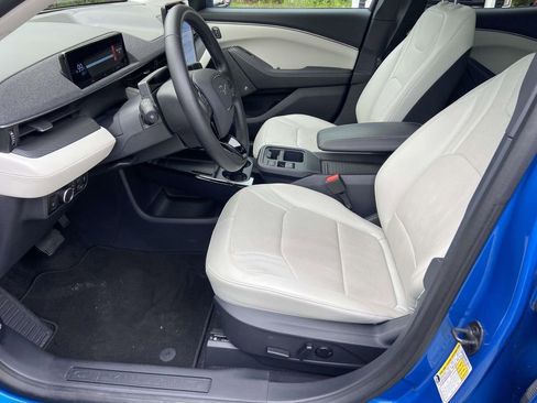 Used 2025 Ford Mustang Mach-E Premium RWD image 15