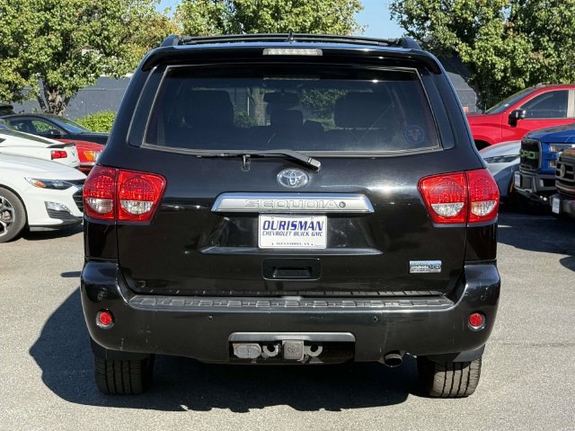 Used 2017 Toyota Sequoia Limited w/ Safety & Convenience Package AWD/4WD image 3