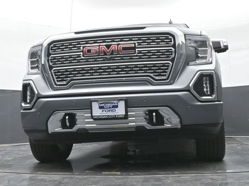 Used 2022 GMC Sierra 1500 Denali w/ Denali Premium Package AWD/4WD image 40