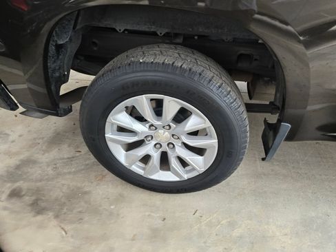 Used 2022 Chevrolet Silverado 1500 Custom image 7