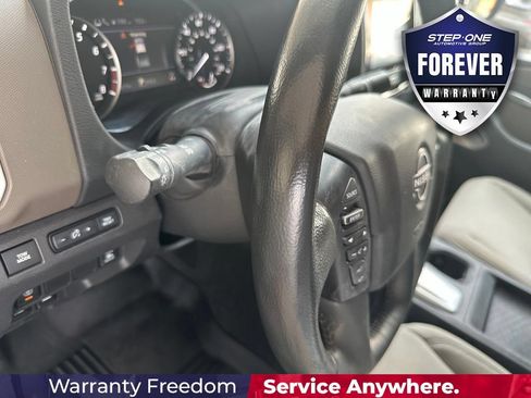 Used 2022 Nissan Frontier SV AWD/4WD image 19