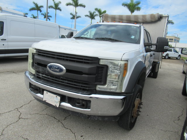 Used 2017 Ford F550 2WD Crew Cab Super Duty w/ Power Equipment Group image 3