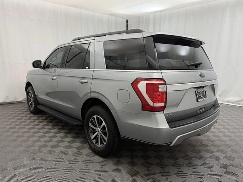 Used 2020 Ford Expedition XLT w/ Equipment Group 201A AWD/4WD image 7