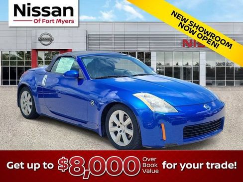 Used 2005 Nissan 350Z Touring RWD image 1