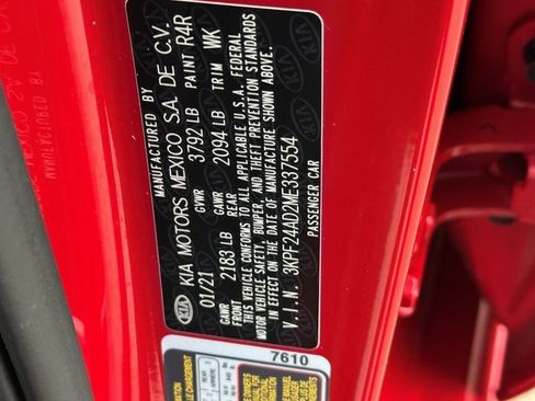 Used 2021 Kia Forte LXS image 28