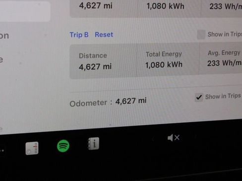 Used 2024 Tesla Model Y Long Range image 42