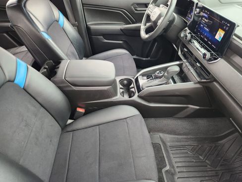 Certified 2023 Chevrolet Colorado Trail Boss w/ Technology Package image 14