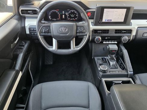 Used 2024 Toyota Tacoma TRD Off-Road AWD/4WD image 10