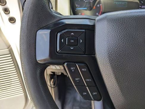 Used 2021 Ford F750 2WD Crew Cab Super Duty image 29