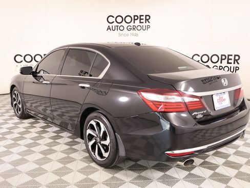 Used 2017 Honda Accord EX-L image 23