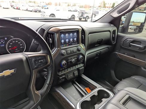Used 2022 Chevrolet Silverado 3500 High Country w/ Safety Package II image 22
