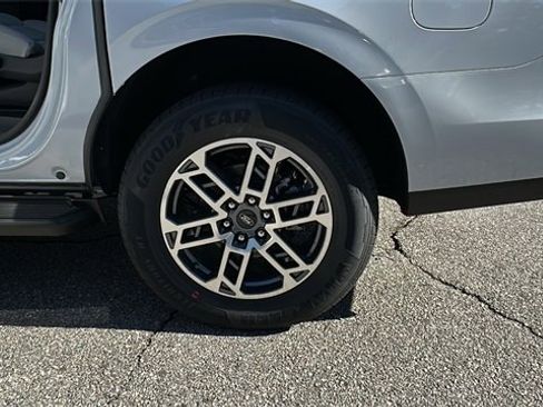 New 2025 Ford Expedition Max Active image 19