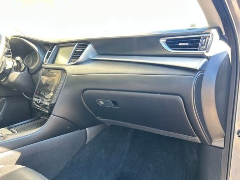 Used 2021 INFINITI QX50 Luxe image 13