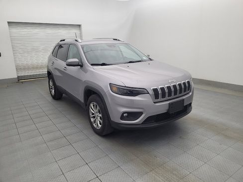 Used 2021 Jeep Cherokee Latitude Plus image 13
