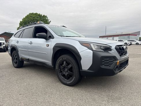 Used 2024 Subaru Outback Wilderness AWD/4WD image 10