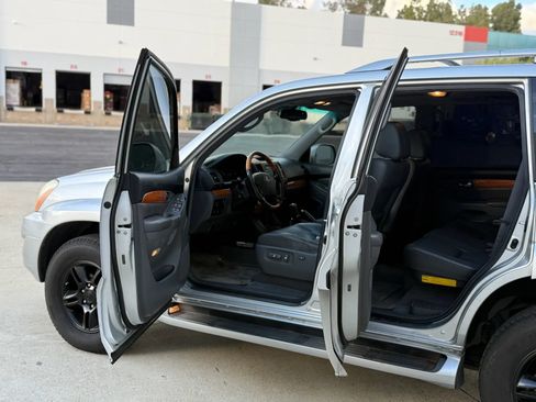 Used 2006 Lexus GX 470 AWD/4WD image 30