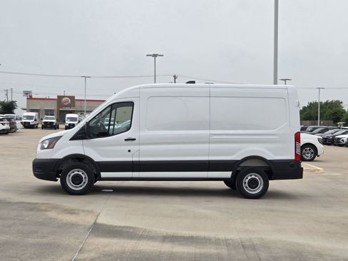 New 2026 Ford Transit 250 148 Medium Roof RWD image 7