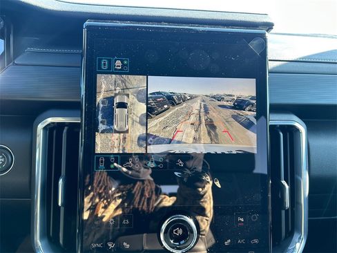 New 2026 GMC Acadia Elevation image 24