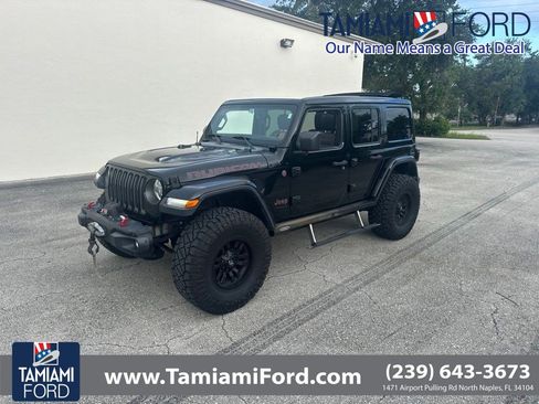 Used 2018 Jeep Wrangler Unlimited Rubicon AWD/4WD image 1