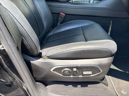 Used 2024 Jeep Wagoneer L Series III w/ Flexible Seating Group AWD/4WD image 11