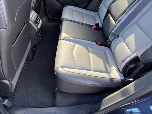 Used 2018 Chevrolet Equinox Premier AWD/4WD image 19