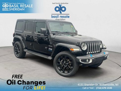 Used 2023 Jeep Wrangler Sahara w/ Cold Weather Group image 1