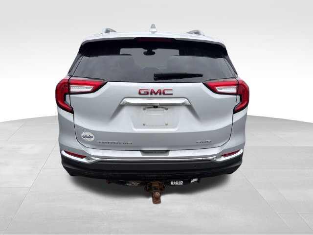 Used 2022 GMC Terrain SLT w/ Tech Package AWD/4WD image 4