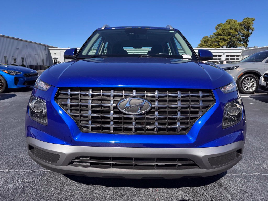 Used 2024 Hyundai Venue SEL FWD image 8