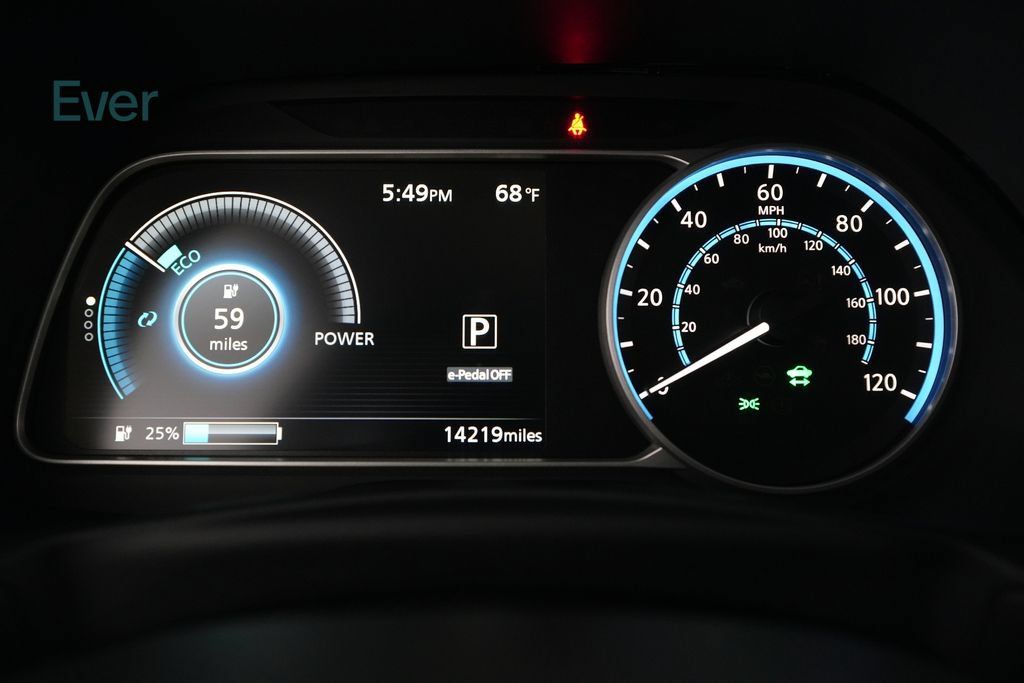 Used 2024 Nissan Leaf SV Plus FWD image 7