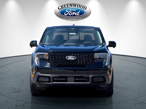 New 2026 Ford Maverick Lariat w/ Black Appearance Package AWD/4WD image 9
