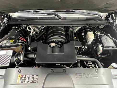 Used 2017 GMC Yukon XL Denali w/ Open Road Package image 28