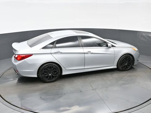 Used 2014 Hyundai Sonata SE w/ Premium Package 03 FWD image 37