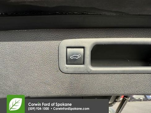 Used 2021 Toyota Highlander XLE image 20