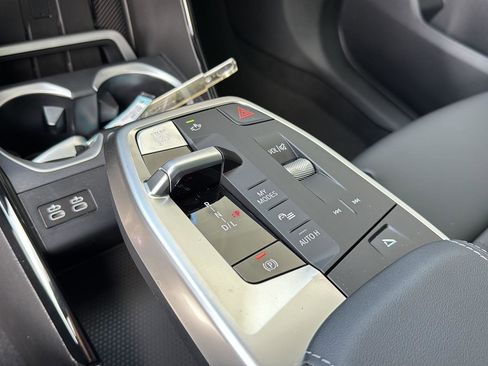 New 2026 BMW X2 xDrive28i w/ Technology Package image 23