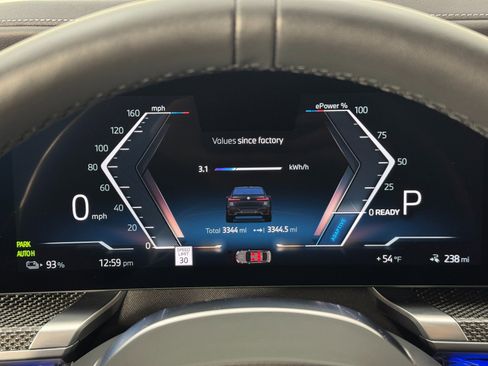 Used 2023 BMW i7 xDrive60 w/ Parking Assistance Package image 21