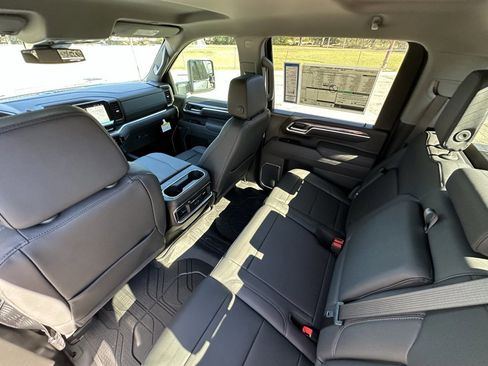 New 2026 Chevrolet Silverado 2500 LTZ w/ LTZ Convenience Package image 23