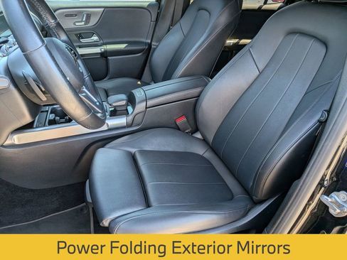 Used 2021 Mercedes-Benz GLB 250 4MATIC image 13